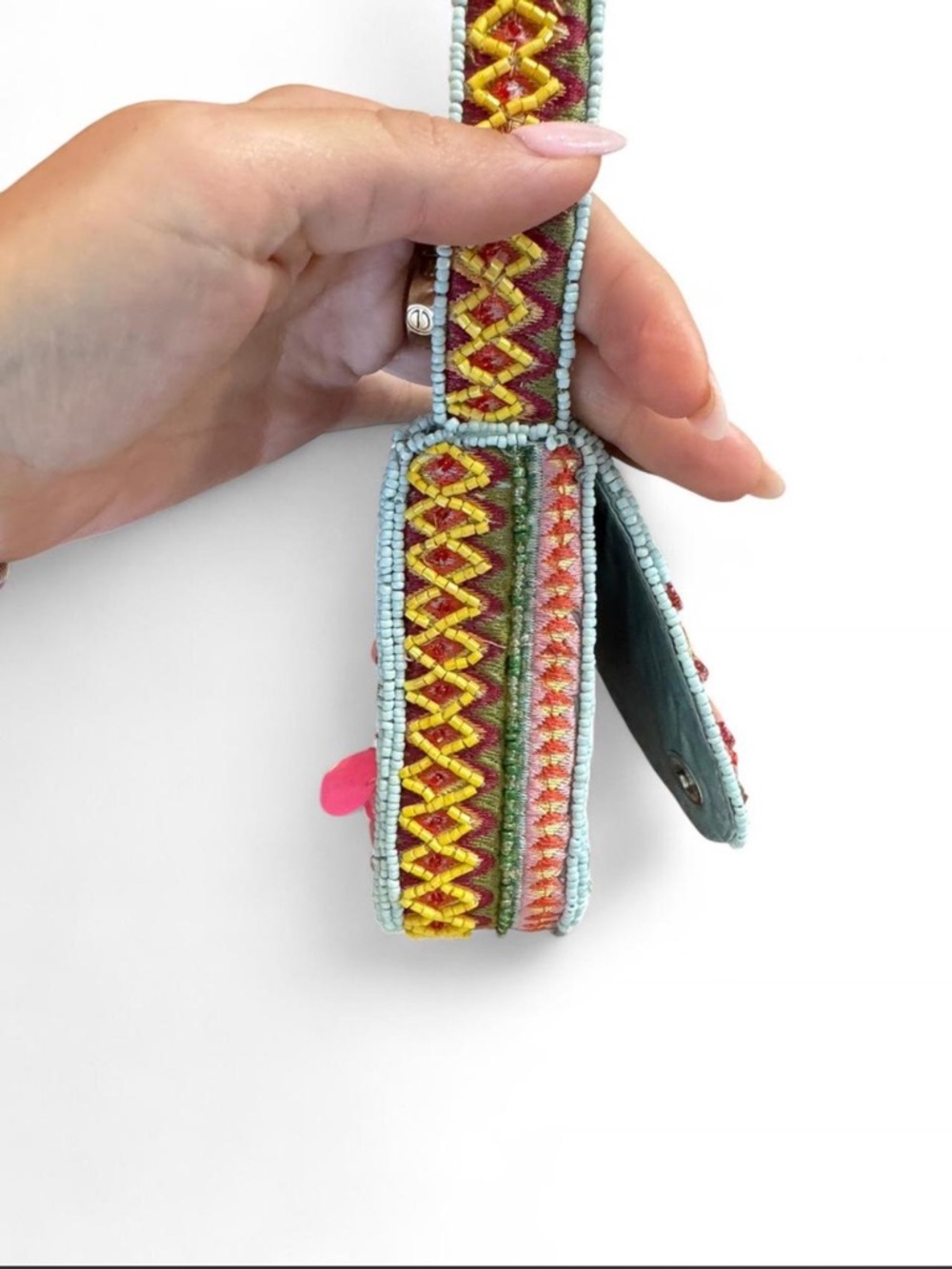 Made in India Tropical Flower Beaded Bag - Picture 3 of 8